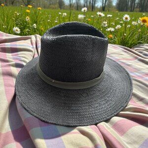 JANESSA LEONE Black Gffray Straw Wide Brim Hat Size Medium